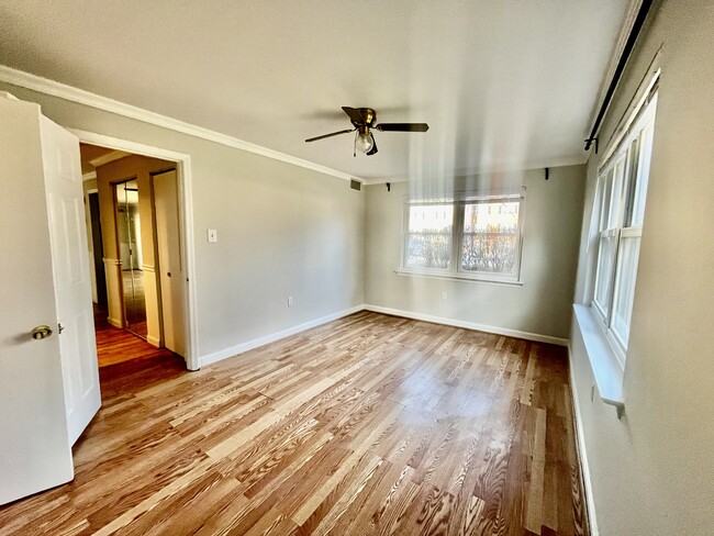 Building Photo - 434 N Armistead St