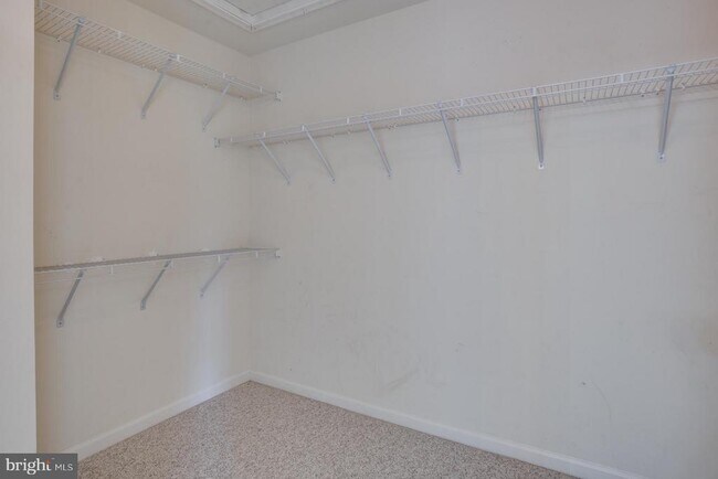 Building Photo - 43910 Camellia St