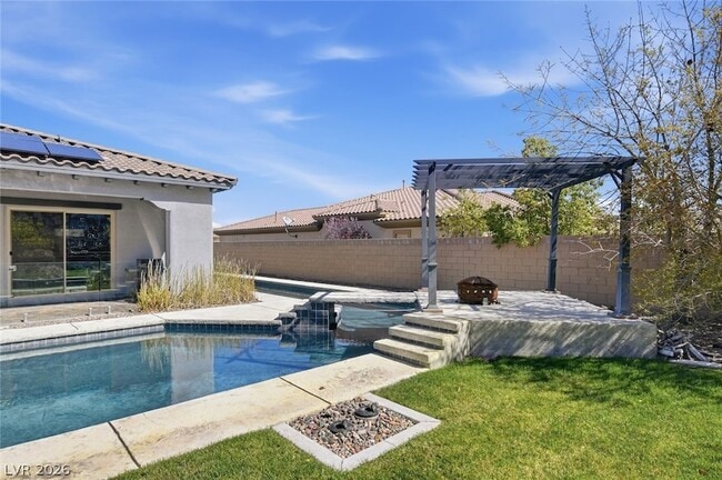 Building Photo - 11 Grand Masters Dr