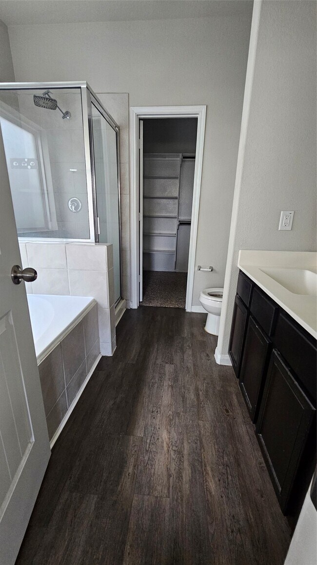 Building Photo - 25119 Bells Canyon Dr