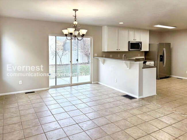 Building Photo - 3907 Heatherwood Cir