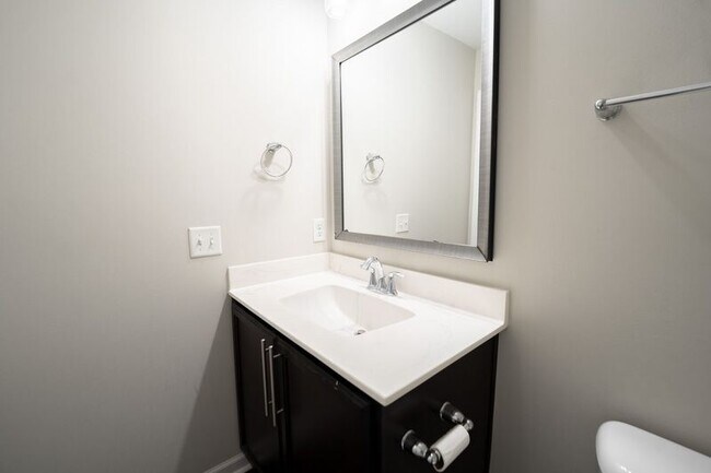 Building Photo - 92 Reese Way