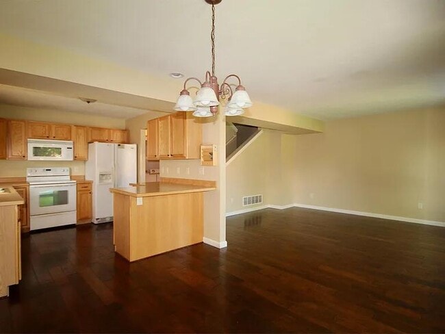 Building Photo - 164 Meriwether Ave