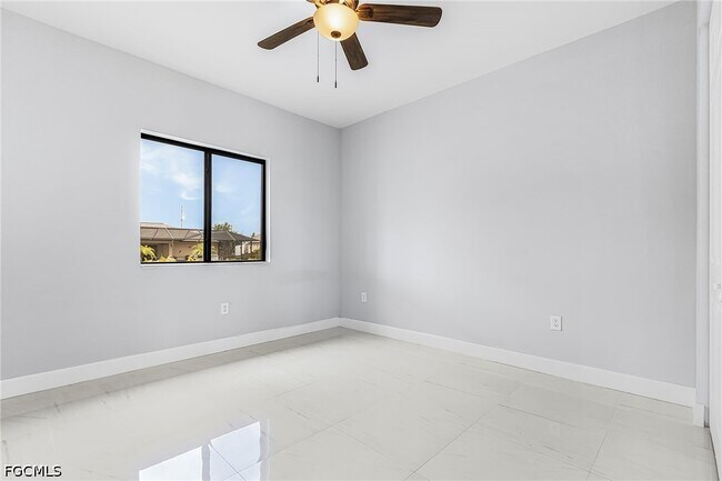 Building Photo - 2427 Tropicana Parkway W