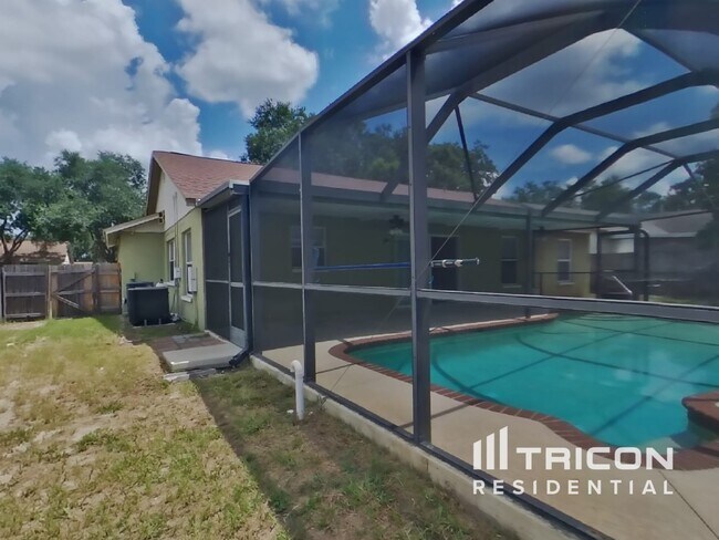 Building Photo - 1036 Malletwood Dr