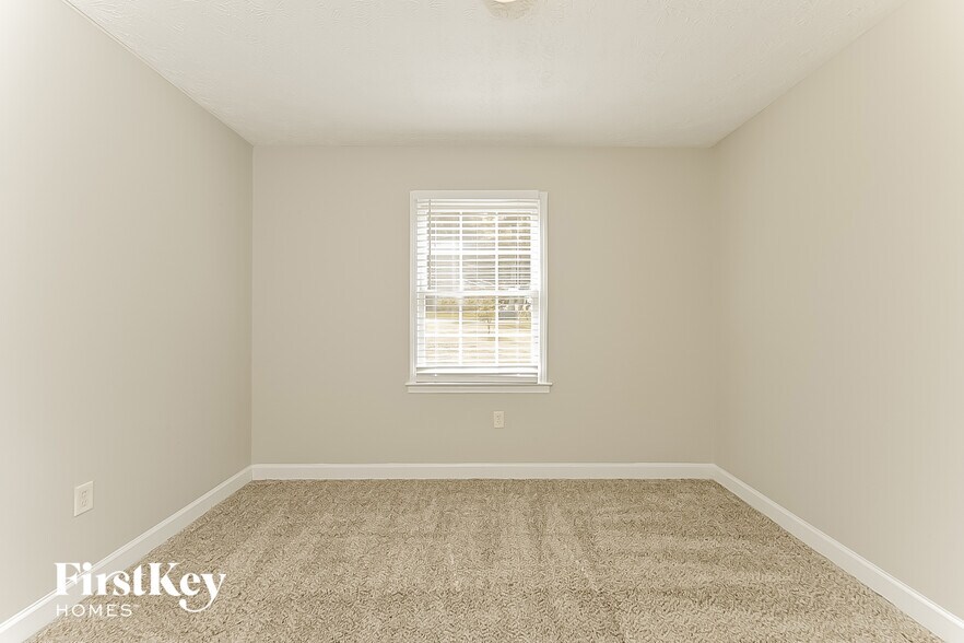 Building Photo - 128 Bryant St