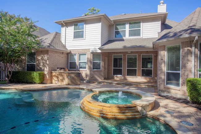 Building Photo - 62 S Longsford Cir