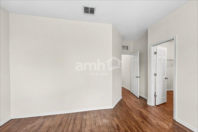 Building Photo - 150 Texas Thistle