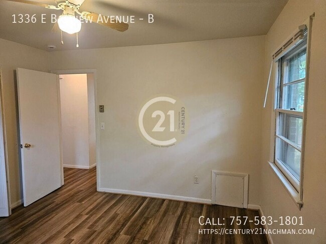 Building Photo - 1336 E Balview Ave