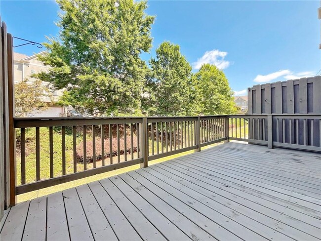 Building Photo - 525 Grove Field Ct NW