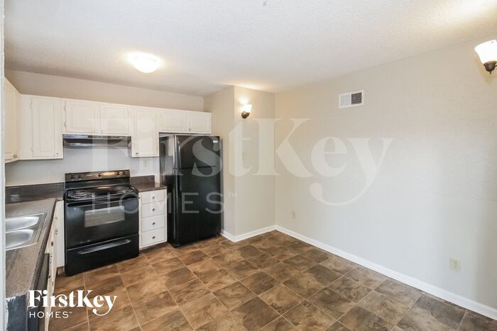 Building Photo - 6635 Wesfield Cove