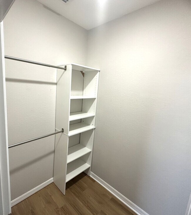 Building Photo - Available Mid April!! NW CAPE CORAL 3 BEDROOM 2 BATHROOM 2 CAR GARGAGE