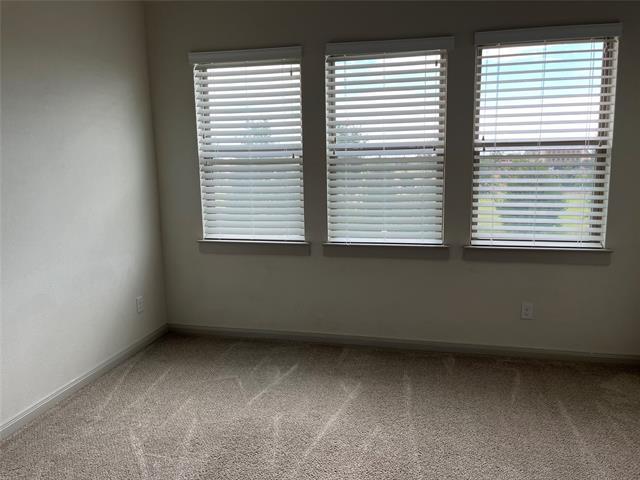 Building Photo - 7200 San Saba Dr