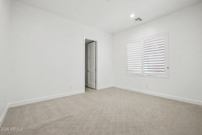 Building Photo - 18418 N 97th Pl