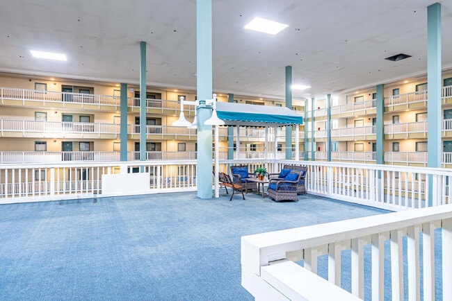 Building Photo - 662 William Hilton Pkwy