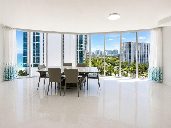 Building Photo - 17555 Collins Ave