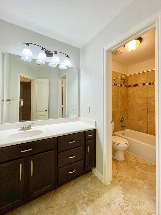 Building Photo - 24502 Forenza Ct