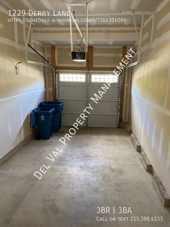 Building Photo - 1229 Derry Ln