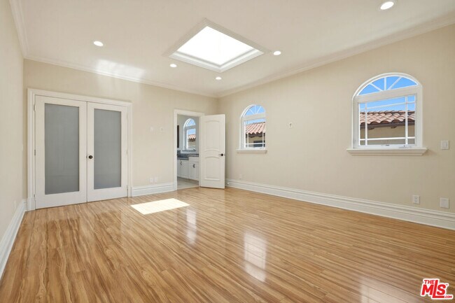 Building Photo - 1510 Cardiff Ave