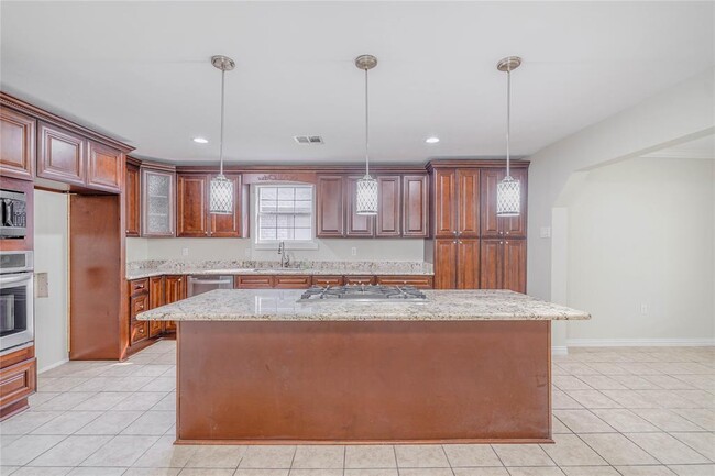 Building Photo - 10915 Sagecrest Ln