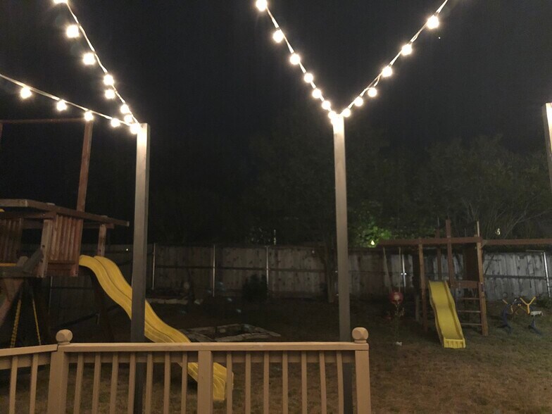 Building Photo - 411 Marquitos Drive