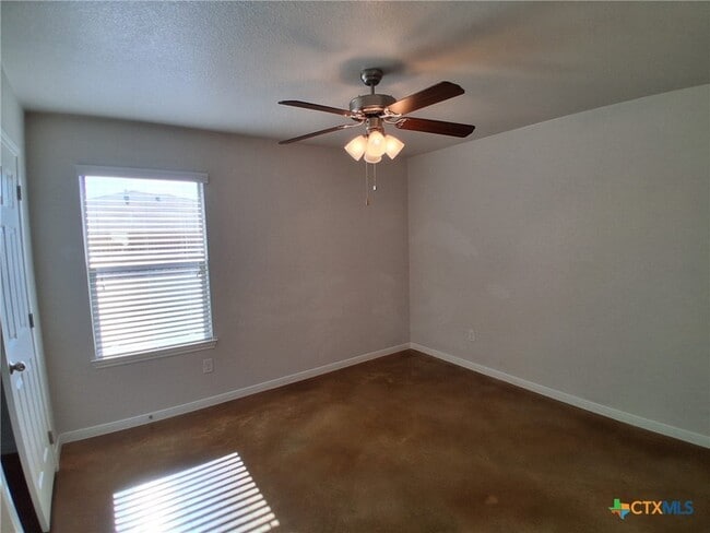 Building Photo - 1811 Indian Trail