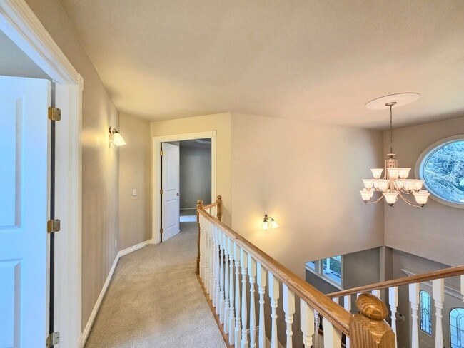 Building Photo - Luxurious Country Living in Desirable Cashmere Location!! 5 Bed + Den, 2.5 Bath!