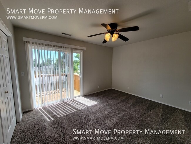 Building Photo - 11243 W Stallion Ln