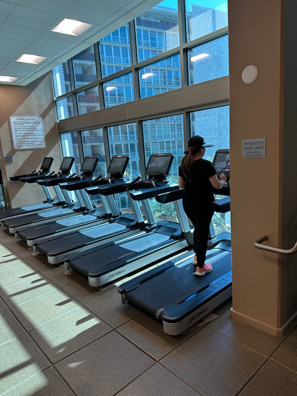 Building Photo - 1200 Queen Emma St