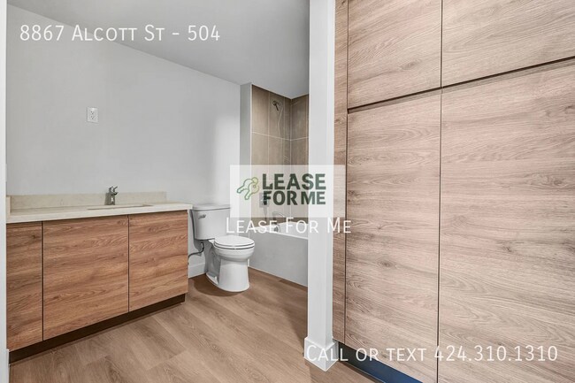 Building Photo - 8867 Alcott St