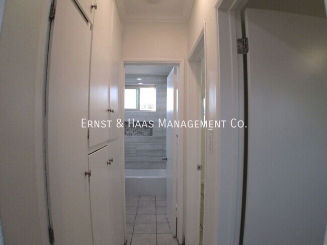 Building Photo - 6524 Orange Ave