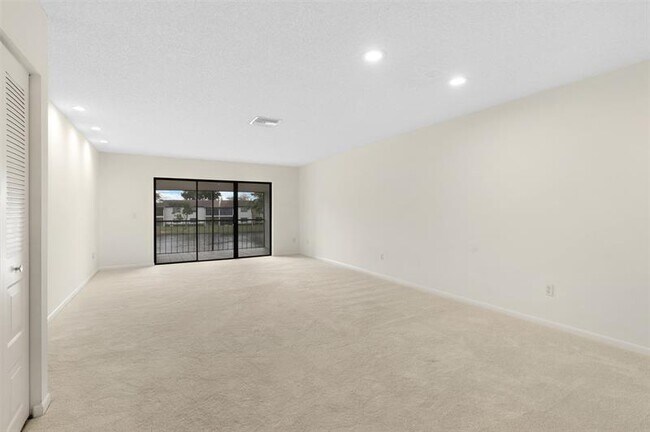 Building Photo - 21863 Arriba Real