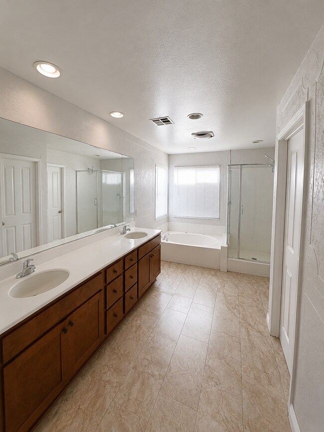 Building Photo - 3059 Kalei Ct