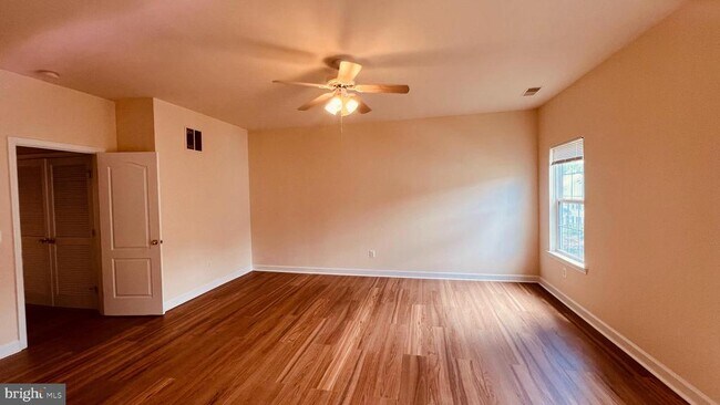 Building Photo - 7678 Audubon Meadow Way