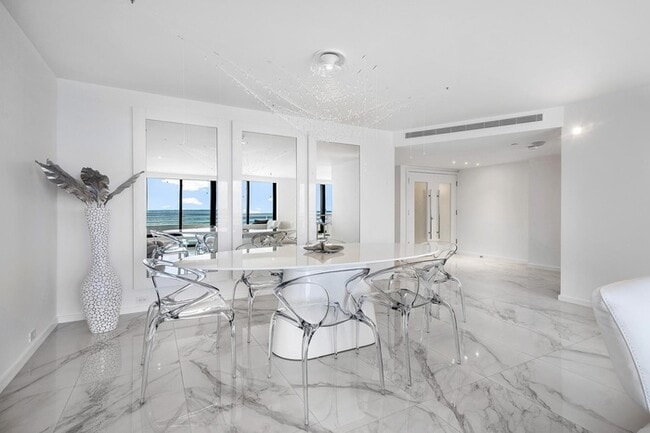 Building Photo - 1400 S Ocean Blvd
