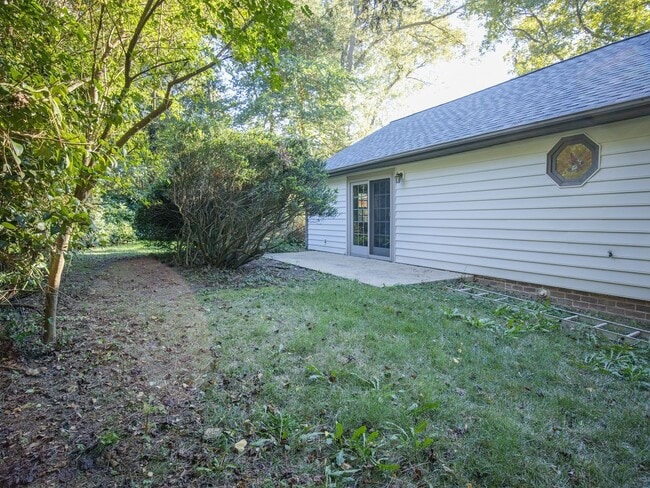 Building Photo - Beautiful home for rent minutes from the J...