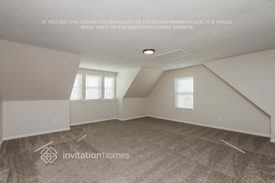 Building Photo - 137 Dannyn Grove Ct