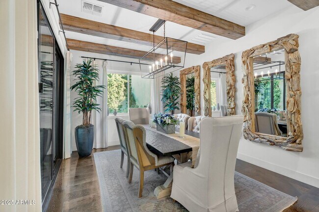 Building Photo - 3507 North 39th Pl