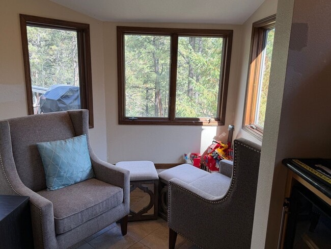 Building Photo - Tucked Away Mountain Retreat in Durango