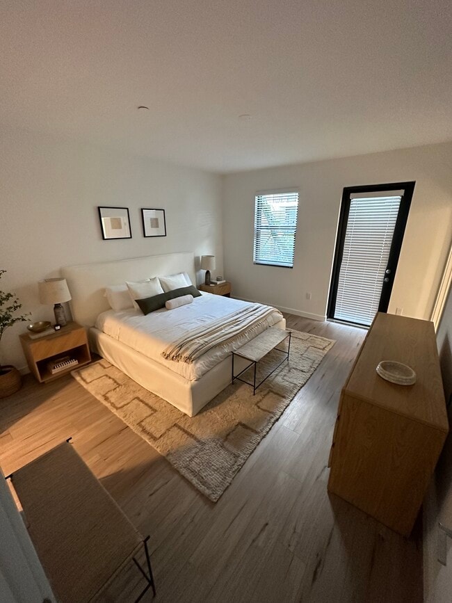 Building Photo - 7933 W 2nd Ct