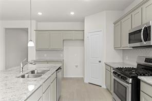 Building Photo - 2836 Desert Lily Ln