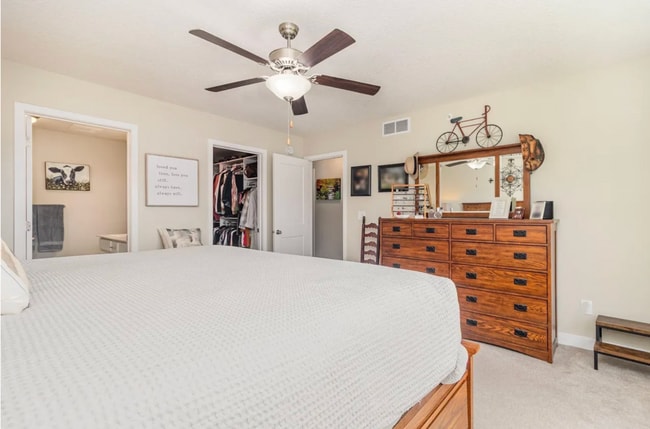 Building Photo - Luxury 3-Bed, 3-Bath Townhome in Prior Lake for $2,890/month!