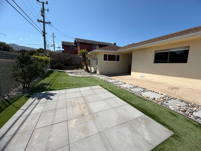 Building Photo - 2280 Del Norte St