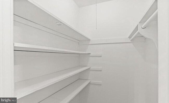 Building Photo - 10580 Cross Fox Ln