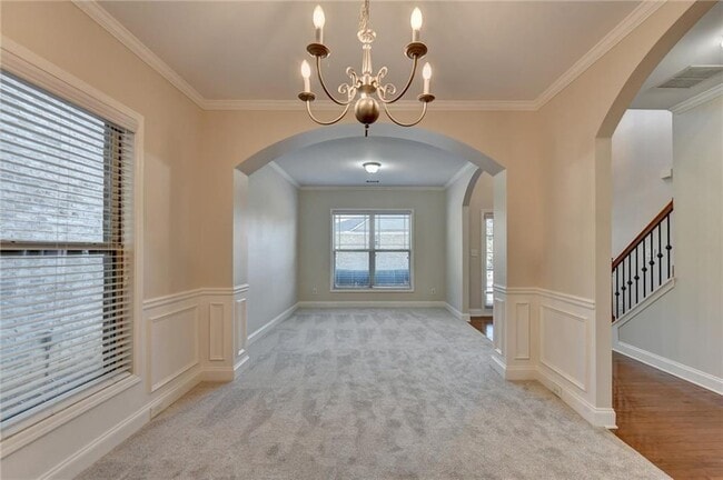 Building Photo - 522 Suwanee Oaks Dr NE