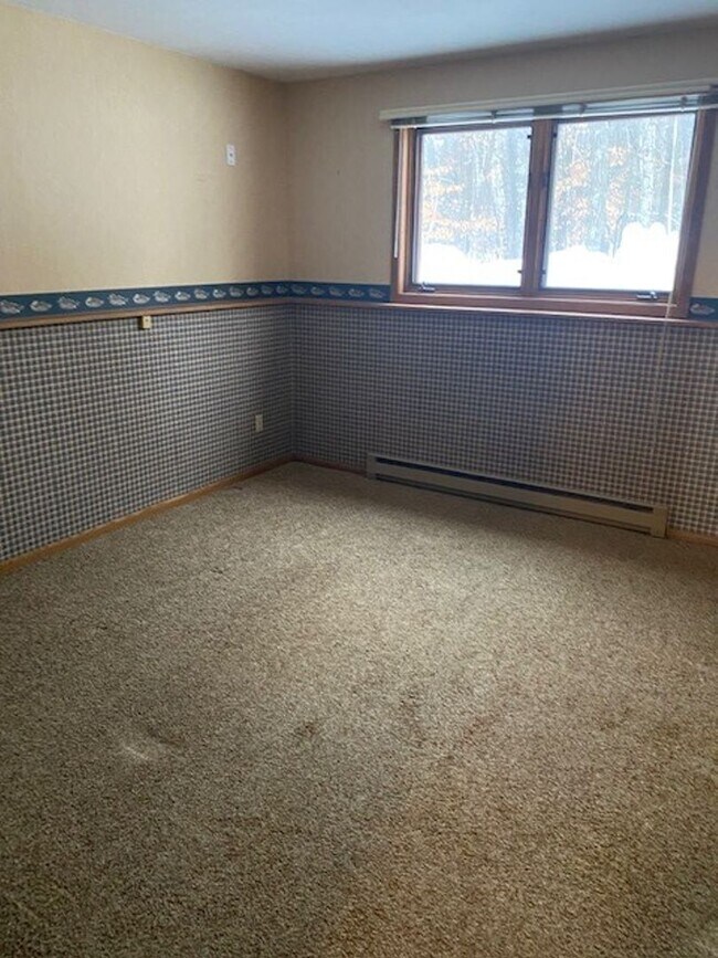 Building Photo - 4 Bedrooms, 2 Bathrooms Single Family Home in Pequot Lakes, MN w/2 car garage on the Whitefish Ch...