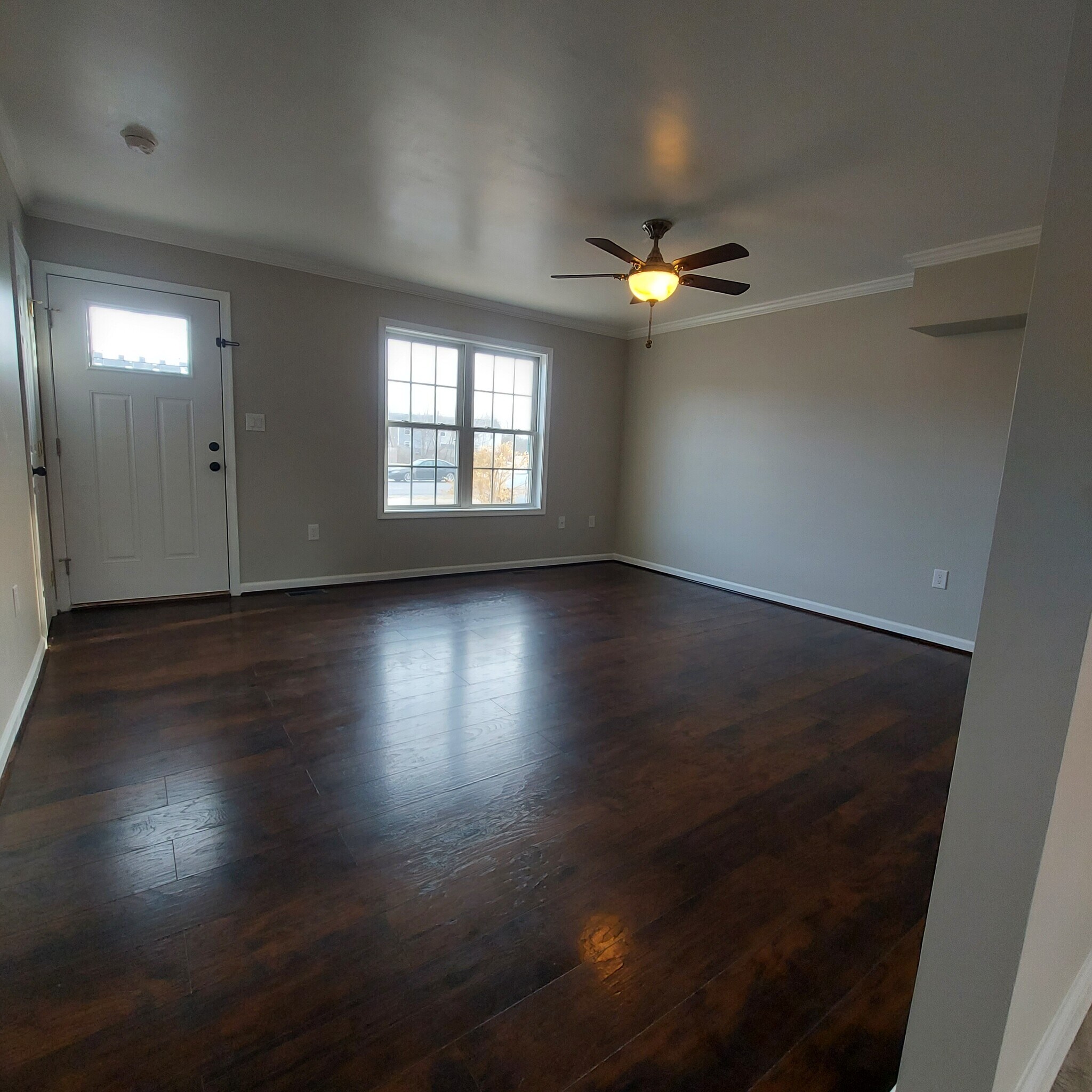 Building Photo - 102 Kadies Ln