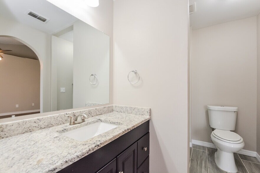 Building Photo - 8703 Foley Dr