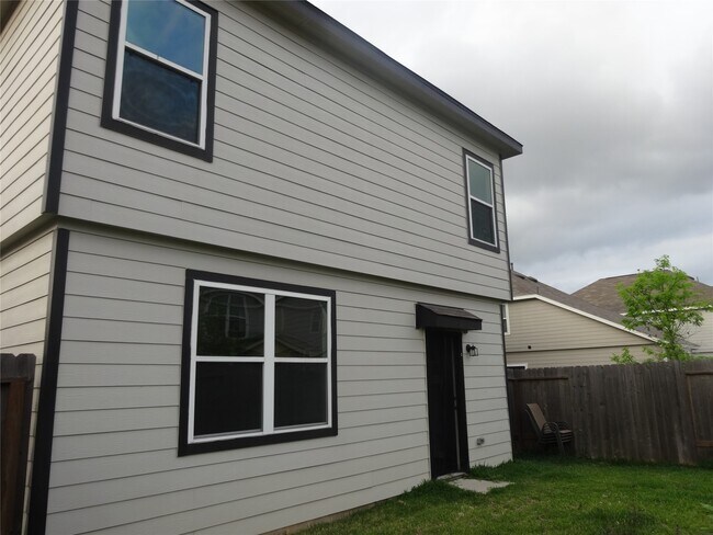 Building Photo - 2116 Graham Pt Wy