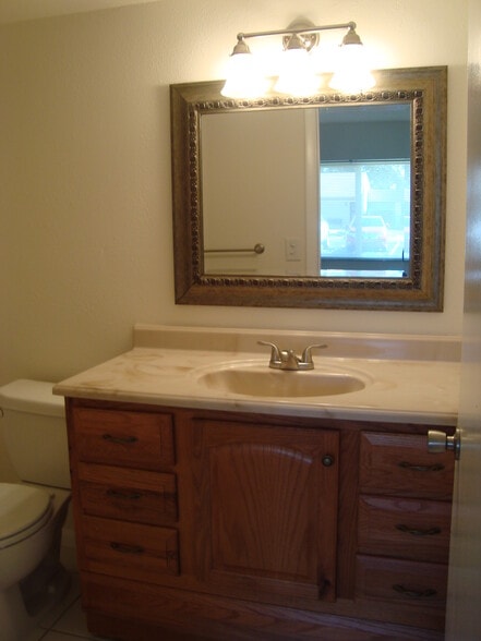 Building Photo - 2748 Foxfire Ct